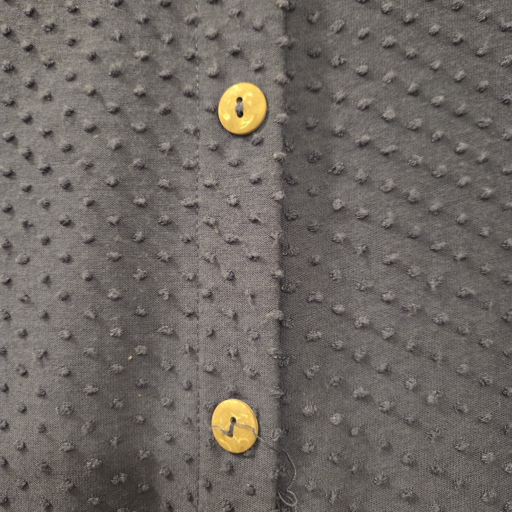 W5 Women's‎ Blue Textured Button-Up Top - Picture 2 of 8